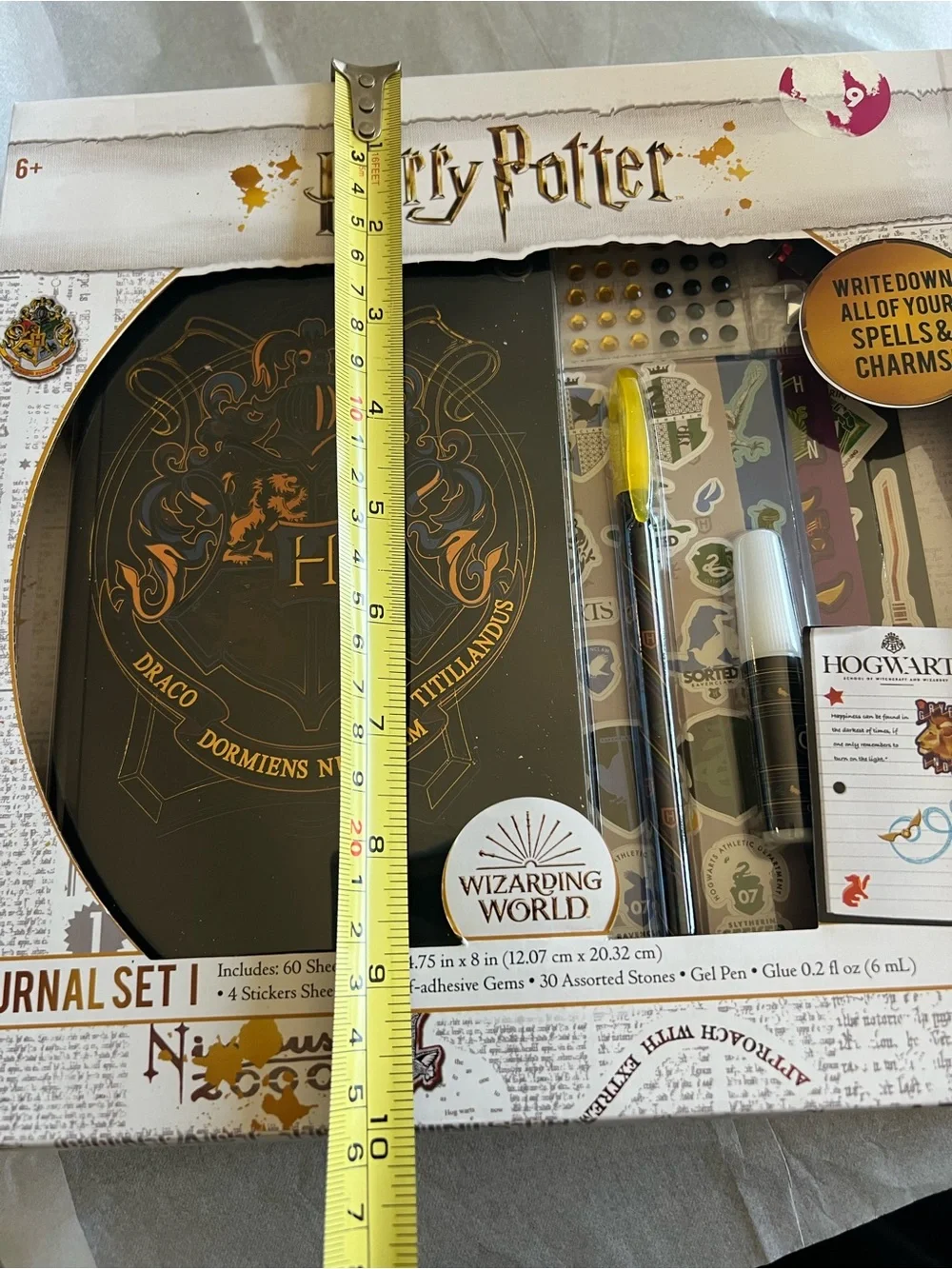 Warner Bros. Harry Potter Hogwarts Crest Stationery Wizard Stickers Journal Pen